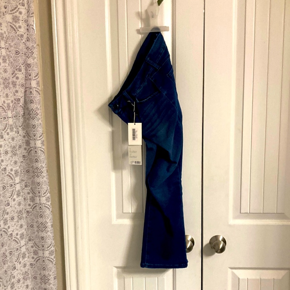 Ladies 1822 Denim better butter denim slim straight fit 2P/26P